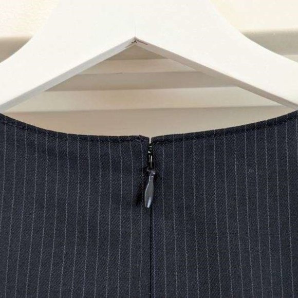 Classic Sheath Dress NEW Sleeveless, Pin-stripe Blue Suiting, Smooth, Lands' End - Picture 3 of 16
